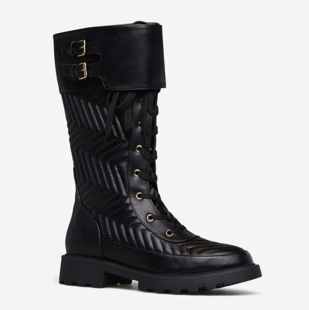 🌟 NEW 🌟  Textured Flat Boot - Picture 2 of 5